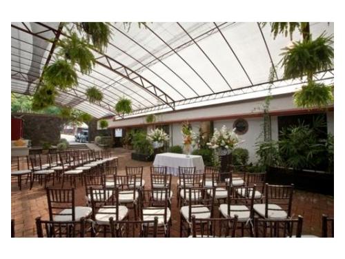 Invernadero para ceremonia religiosa y/o civil