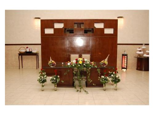 Recepción de la mesa del salón