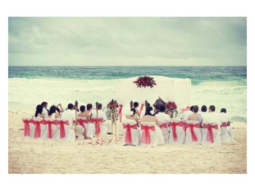 Boda civil en la playa