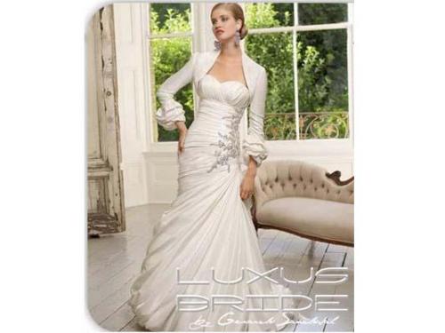 Vestido de novia idol lines