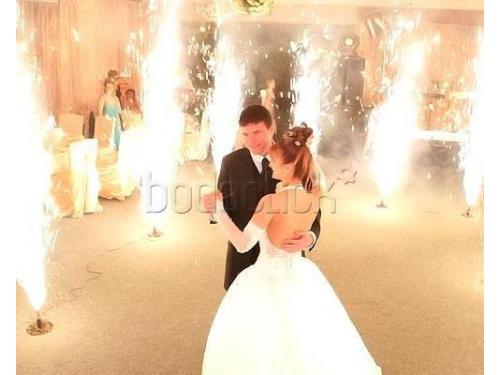 Baile con pirotecnia