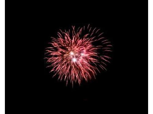 Pirotecnia de color rojo