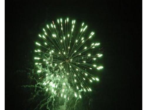 Pirotecnia en color verde