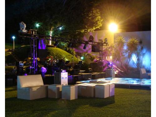 Mobiliaro e iluminación