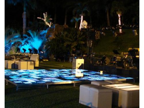 Pista de baile y equipo de audio