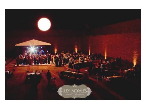 Iluminación aérea...