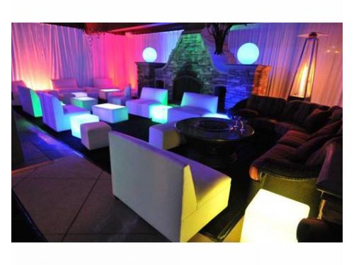 Mobiliario e iluminación