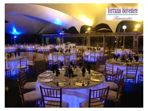 Mesas iluminadas para tu banquete