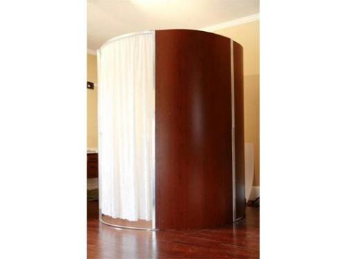 Cabina de fotos de madera