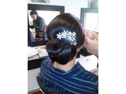 Peinado y maquillaje para novias