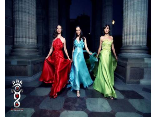 Diseños personalizados para tus damas de honor