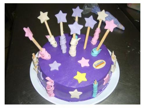 Pastel con detalle de estrellas