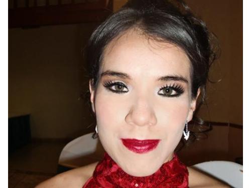 Delineado  de  cejas