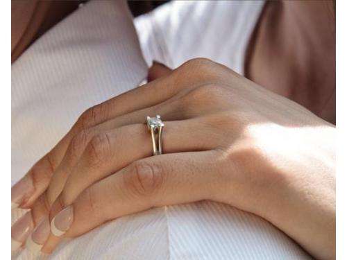 Anillo de compromiso