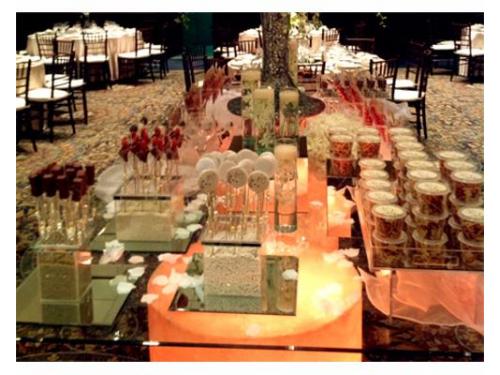 Mesa de postres para bodas