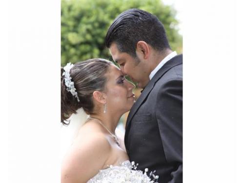 El instante perfecto de los novios