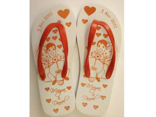 Sandalias corazones naranjas