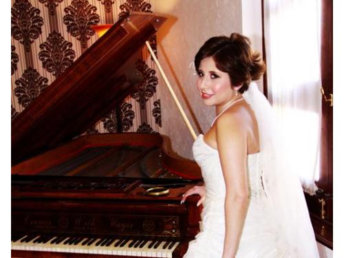 Preparada con el mejor maquillaje para el gran día