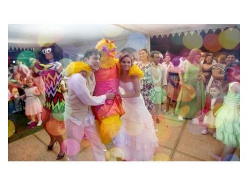 Bailando muy divertidos