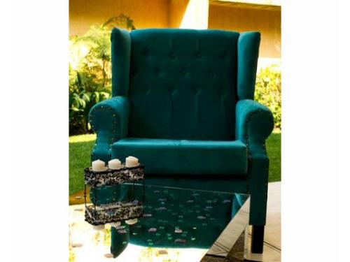 Sala en tela turquesa