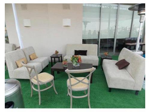 Mobiliario en excelentes condiciones