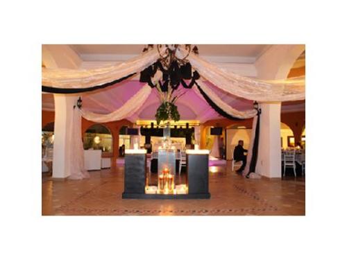 Hermosa recepción al salón