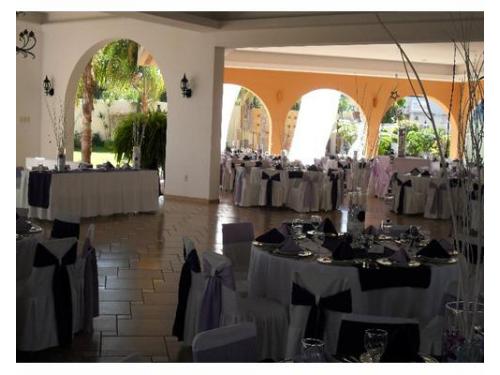 Mantelería y mobiliario