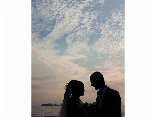 Silueta de los novios