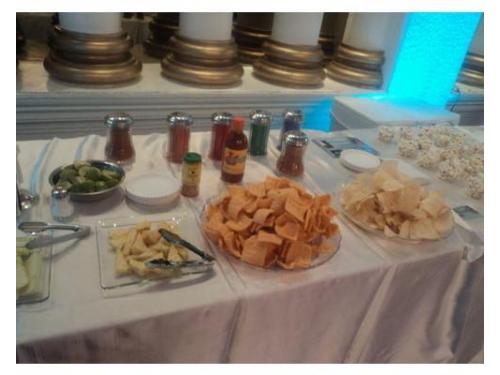 Fuente de chamoy - chicharrones