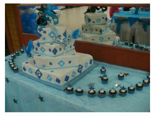 Pasteles con cupcakes