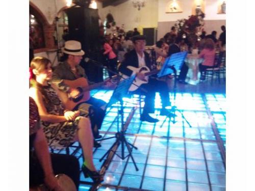 Grupo musical zeus en tu boda