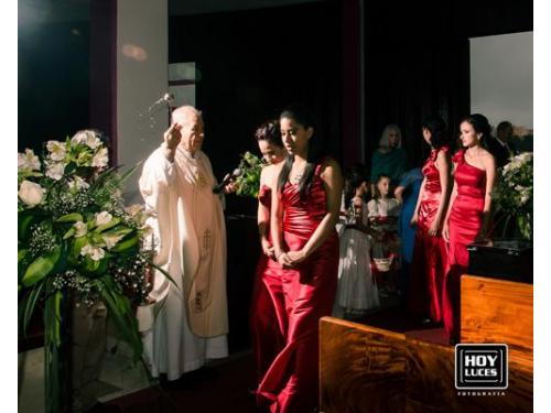 Hoy luces en tu boda