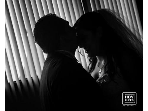 Silueta de los novios