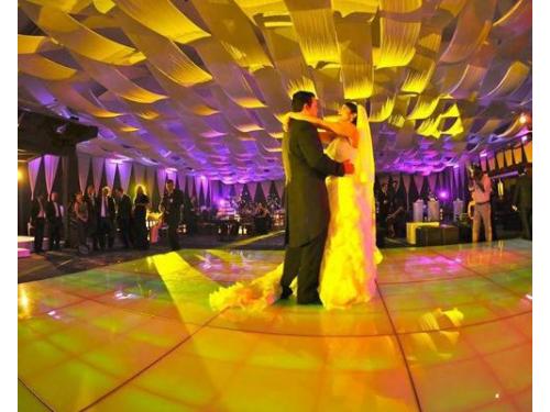 Iluminación de todo el lugar