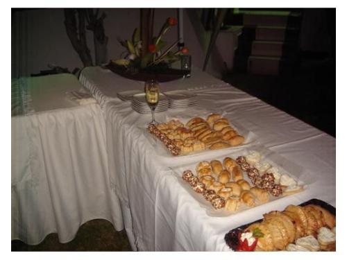 Catering, bocadillos en mesa
