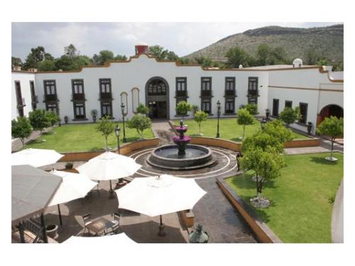 Vista del jardín principal