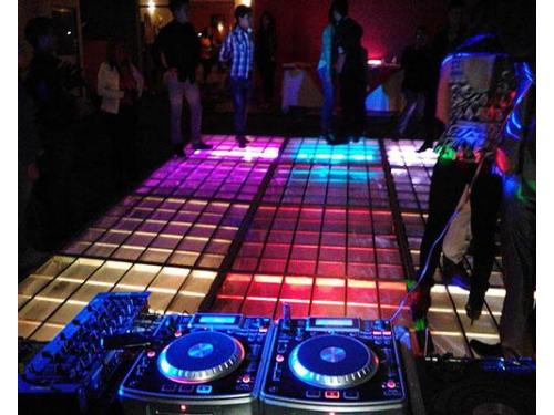 Audio, iluminación y música para tu boda