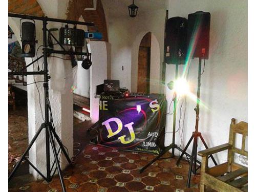 No te preocupes por la música, nosotros lo hacemos