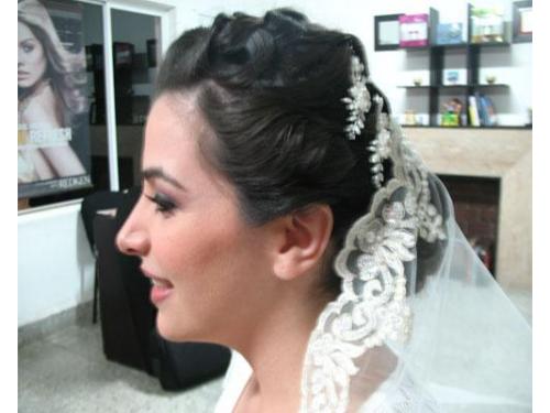 Dalia galindo hair & make up artist