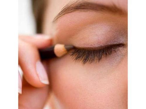 Peinados y maquillaje para novia