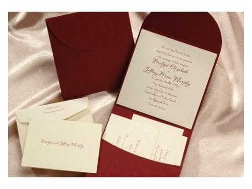 Sobre con invitación y boletos