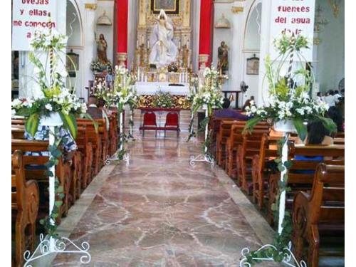 Planificar, desarrollar y coordinar todos los elementos