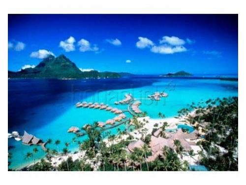 Imagen aérea de bora bora pearl