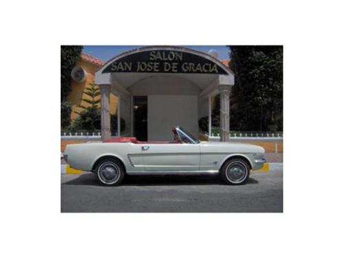 Ford mustang convertible 1965