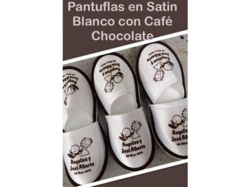 Pantuflas de satín