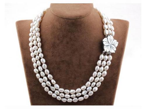 3 hilos perlas blancas