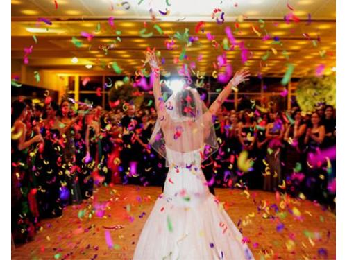 Novia con destellos en colores