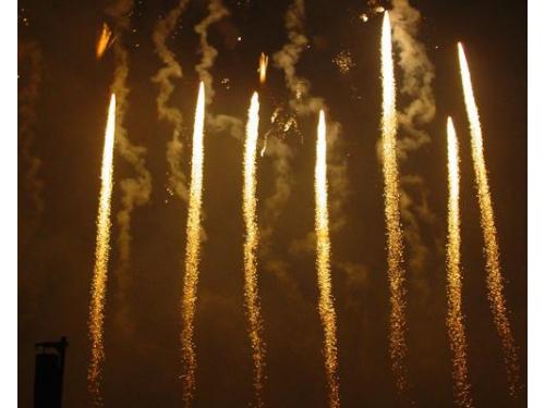 Pirotecnia especial para una linda noche