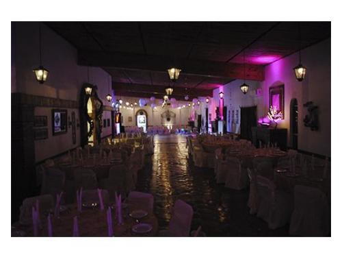 Iluminado convidado con estilo