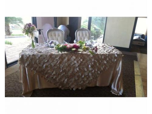 Mesa de los novios